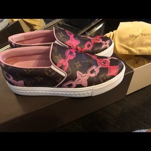 🚫SOLD🚫Louis Vuitton LV bay harbor sneaker 37.5